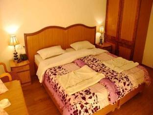 Hotel Ladakh Continental Λεχ Εξωτερικό φωτογραφία